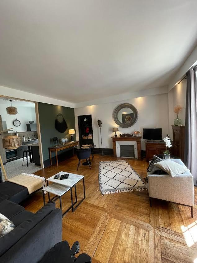 Appartement La Couronne سارلا لا كانيدا المظهر الخارجي الصورة